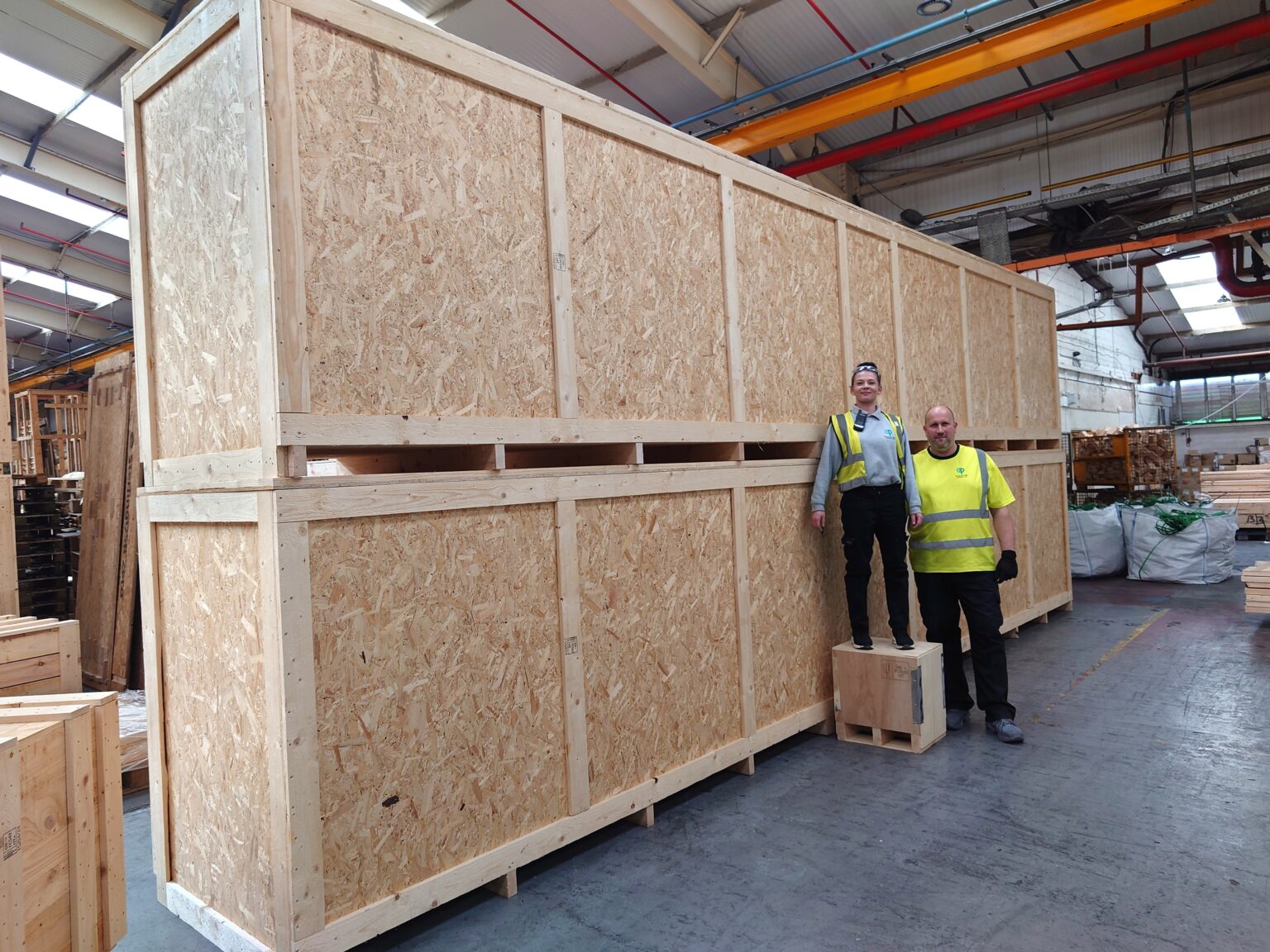 export crate, wooden crate, bespoke wooden crate